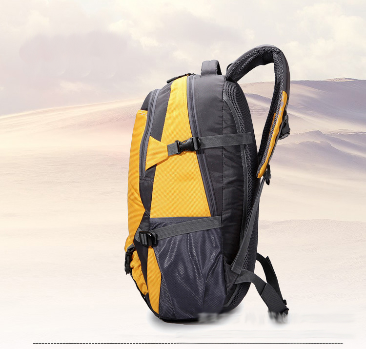 BB1030-2 travel backpack